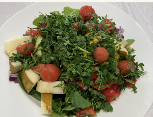 The 10-Minute Lunch That’s Doing more for Your Skin than Your £40 Serum